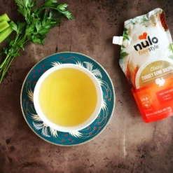 Nulo FreeStyle Grain-Free Classic Turkey Bone Broth Dog & Cat Topper, 20-oz Pouch -Pawsphoria Sales Store 297531 PT2. AC SS1800 V1665526201