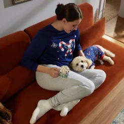 Frisco Snowy Nights Unisex Adult Pajama Jersey Top -Pawsphoria Sales Store 358359 PT3. AC SS1800 V1661800346