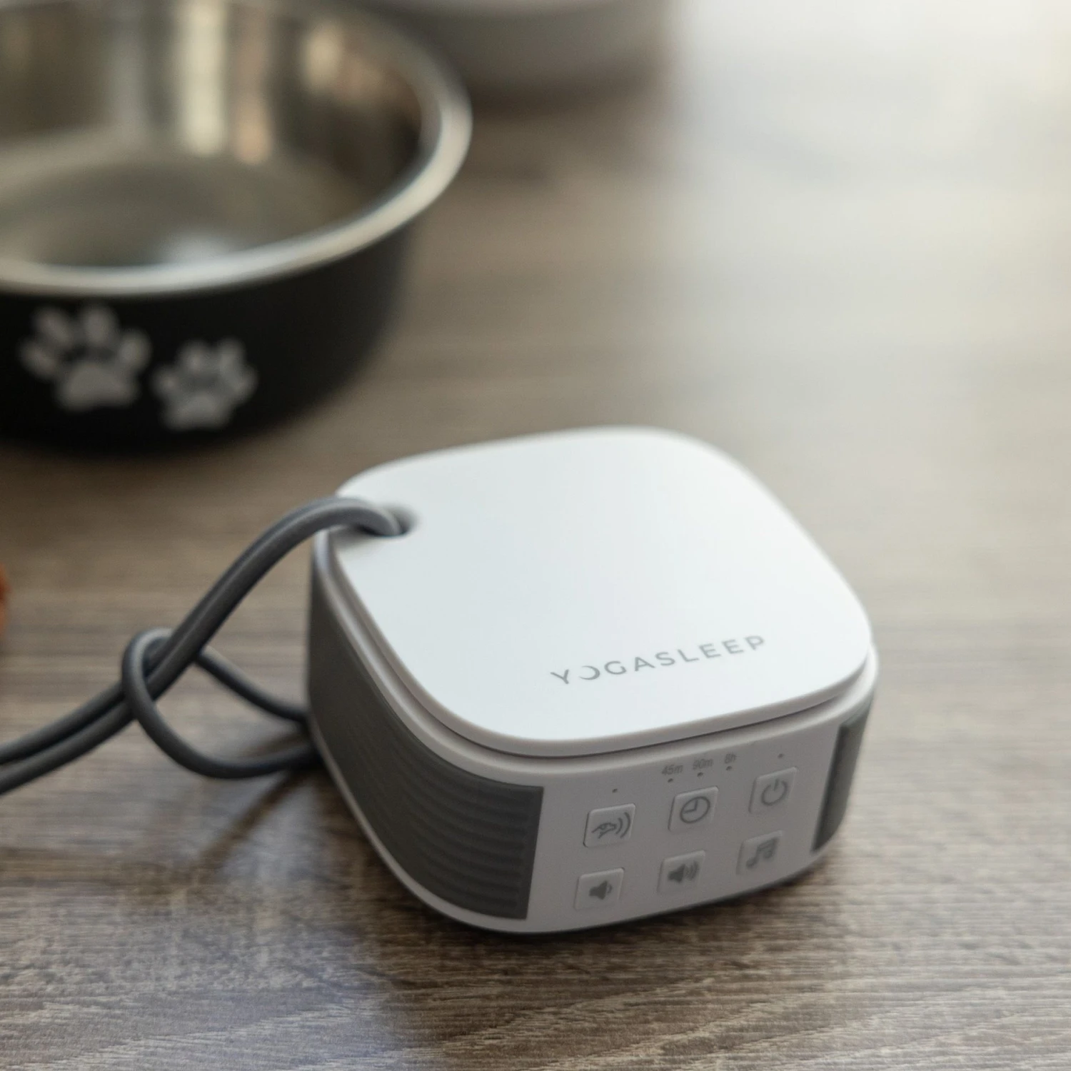 Yogasleep Pawzz Travel Dog Sound Machine, White 5 Yogasleep Pawzz Travel Dog Sound Machine, White - Image 5